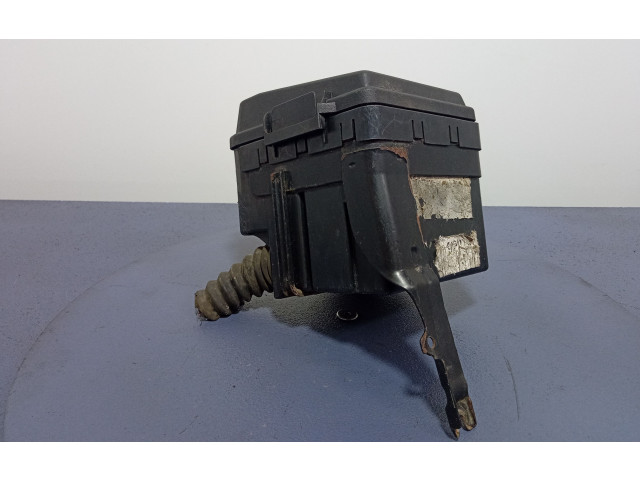 Блок предохранителей 5248950, 5248950 Saab 9-5