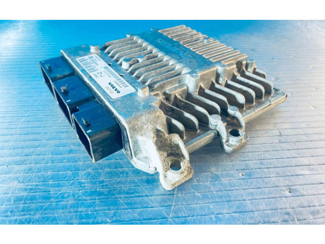 Блок управления двигателя 31211071AA   Volvo V50