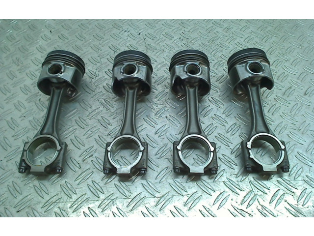 Поршень CLHA 04L107065D, 04L107065D Volkswagen Golf VII