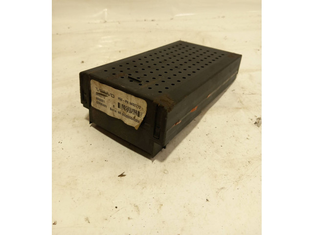 Блок предохранителей 9452772, 00W031   Volvo V70    