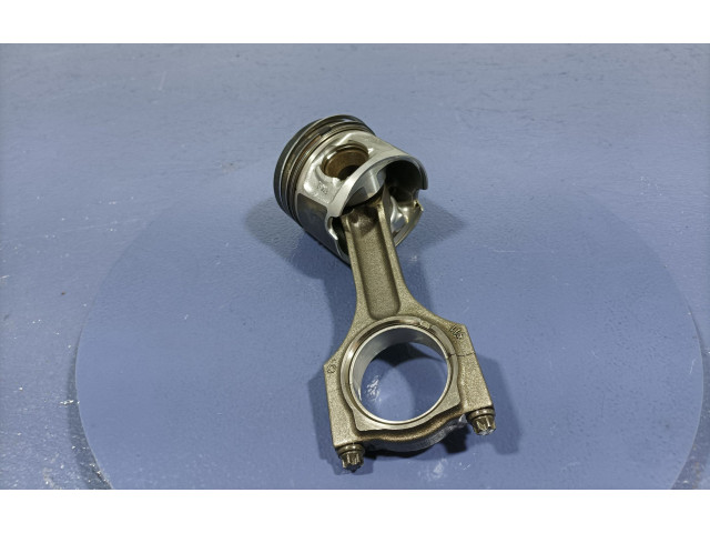 Píst 7810825, 7810825 BMW X1 E84