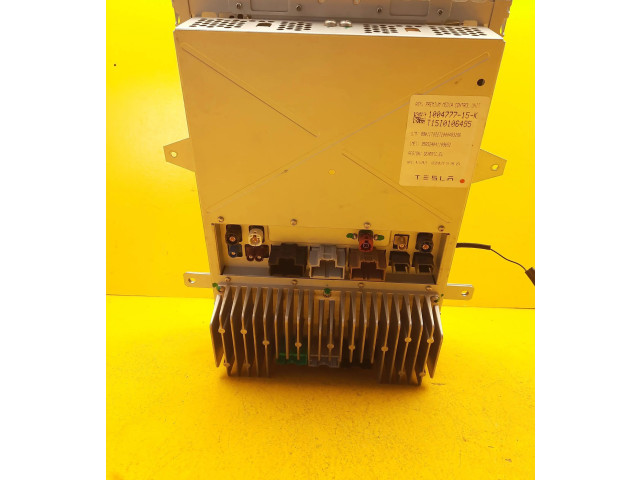 Дисплей 100477715K, 100477715K Tesla Model S