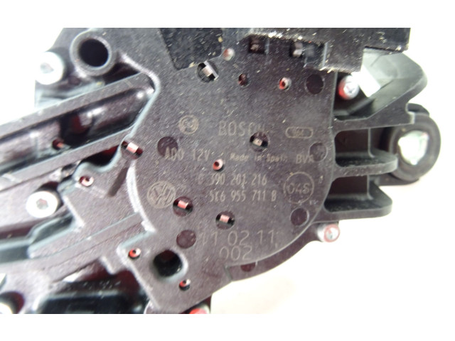 Моторчик заднего дворника     Volkswagen Touran II