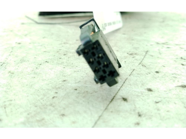 Зеркало электрическое Skoda Fabia Mk3 (NJ) 2015 - 2021 года