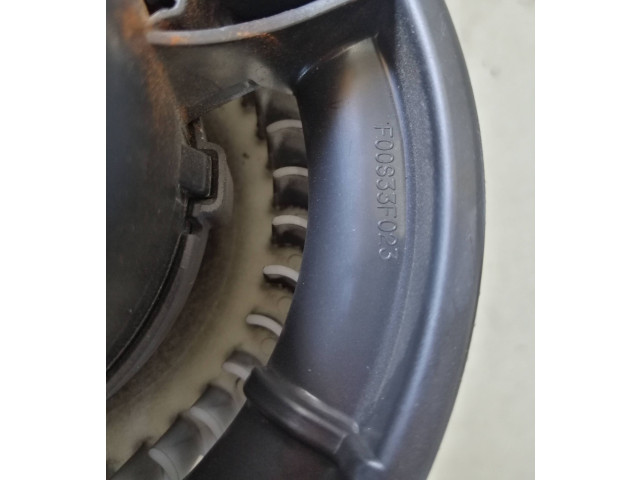 Вентилятор печки       KIA Ceed