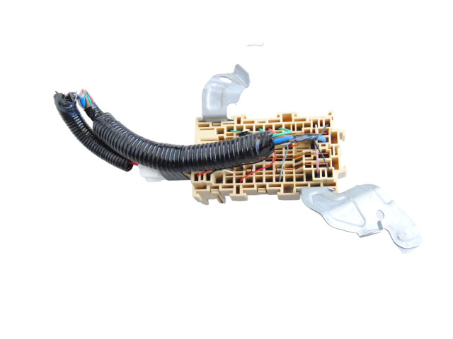 Блок предохранителей Infiniti Q50