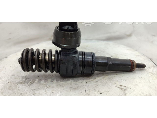 Форсунка 0414728037    Skoda Fabia Mk1 (6Y)  ATD 