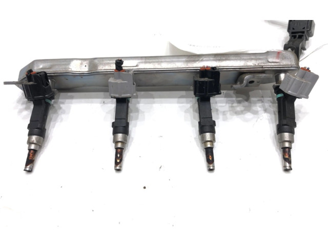 Vstřikovací lišta 23250-47090 Toyota Yaris