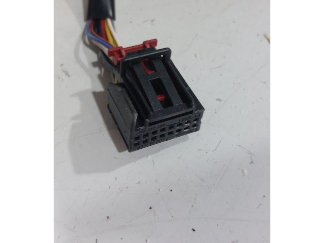 Зеркало электрическое Volkswagen Golf Plus 2005 - 2013 года