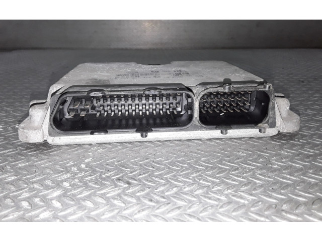 Блок управления двигателя 038906013L, 0281001748   Volkswagen Lupo