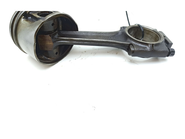 Поршень с шатуном EAC1868, SDF28 Jaguar XJS