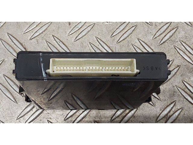 Блок управления 896180F010   Toyota Corolla Verso E121