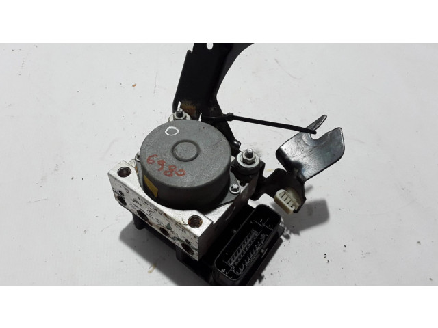 Блок АБС 8200806980 Dacia Duster