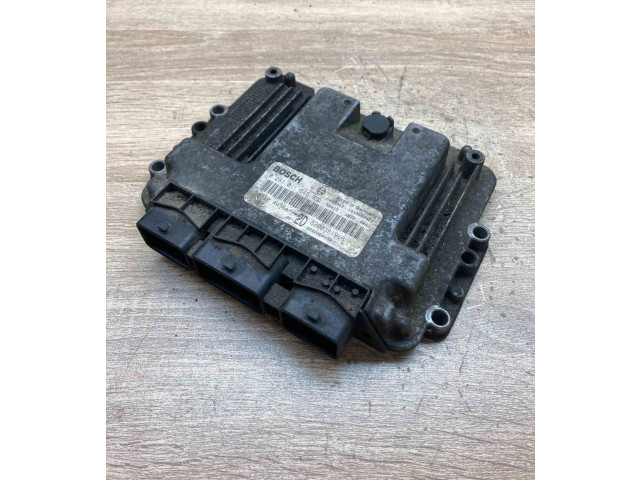 Řídící jednotka 8200391966, 0281011645 Renault Megane II 2006