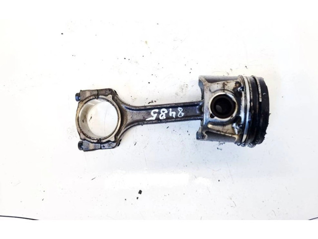 Поршень с шатуном 73502643 Fiat Grande Punto