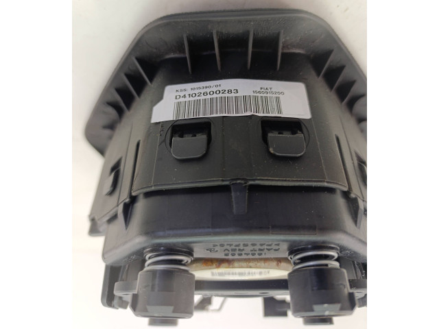 Подушка безопасности водителя 1560915200 Alfa Romeo Giulietta