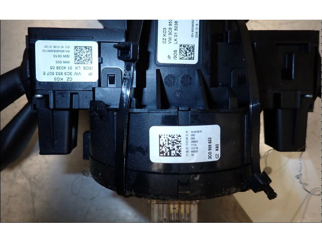 Ручка стеклоочистителей    Volkswagen PASSAT B6