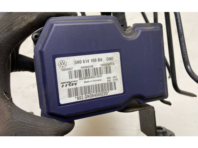 Блок АБС 5N0614109BA, 18808807   Audi  Q3 8U  2011 - 2016 года