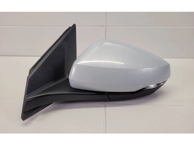 Зеркало электрическое Volkswagen Polo 2002 - 2005 года