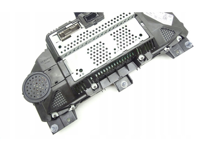 Přístrojová deska Volkswagen Touareg II 2012 7P6920980G, 7P6920980G