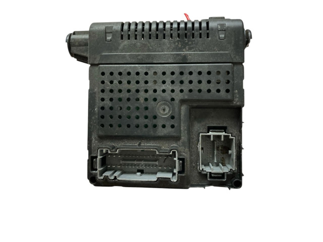 Блок предохранителей 30765149, 00005989758   Volvo V70    