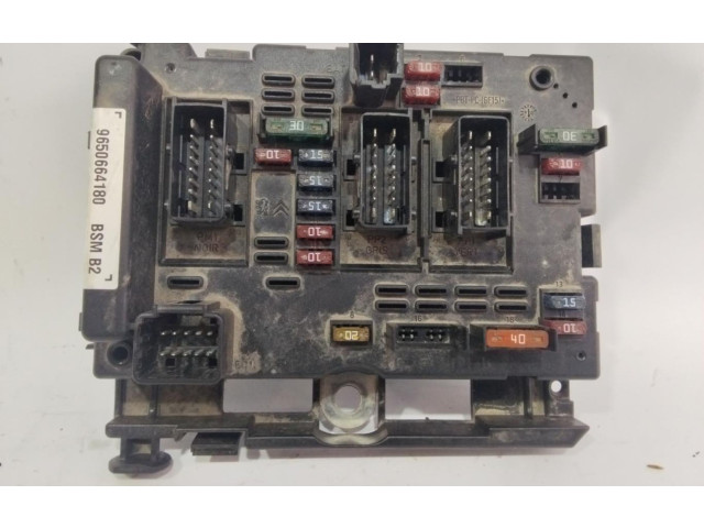 Pojistková skříňka 9650664180 Peugeot 307 2001