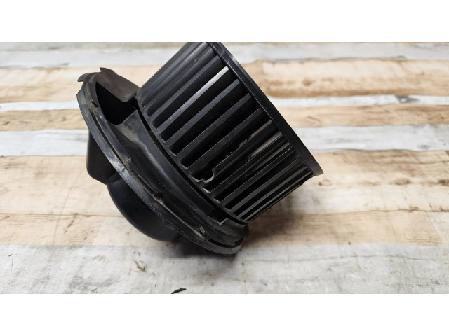 Вентилятор печки 41008963F Skoda Octavia Mk2 (1Z)