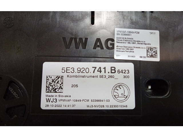 Панель приборов 5E3920741B, 5E3920741B Skoda Octavia Mk4