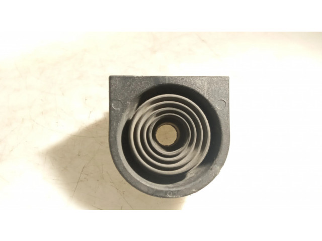 Радиатор (ы) держатель / кронштейн