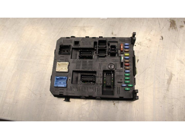 Блок предохранителей 9658158780   Citroen C4 I    