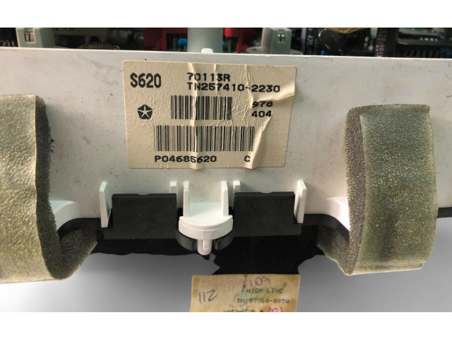 Панель приборов P04685620   Chrysler Town & Country III       