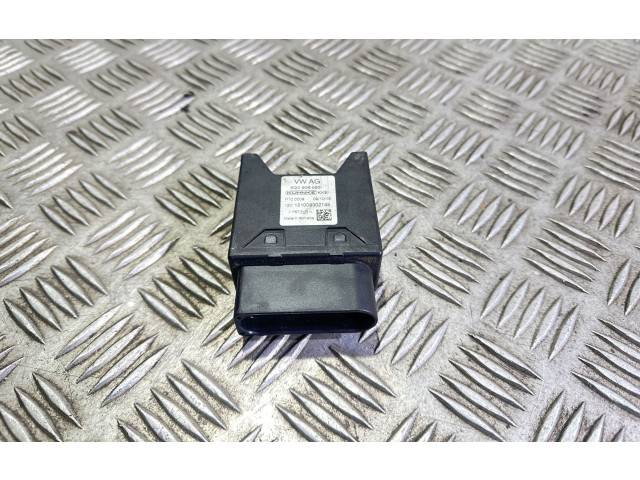 Блок управления топливного насоса 5Q0906093    Audi A3 S3 8V  CZCA 