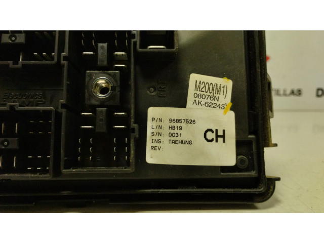 Блок предохранителей 96857526   Chevrolet Matiz    