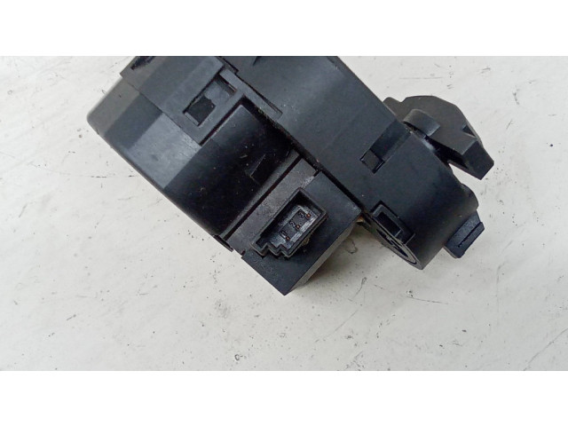 Двигатель задвижки потока воздуха