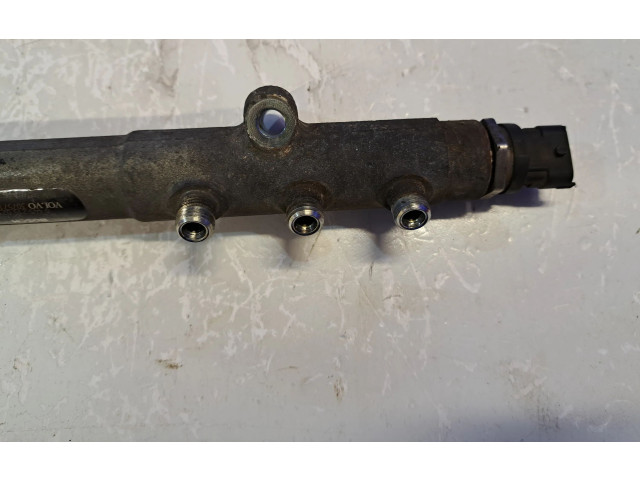 Топливная рампа 0445215023, 30757146   Volvo XC90   для двигателя D 5244 T4