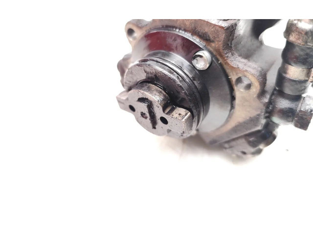 Топливный насос       Opel Combo C  2001 - 2011 года   