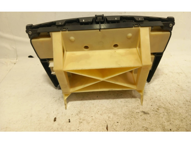 Блок управления климат-контролем Lexus IS 220D-250-350