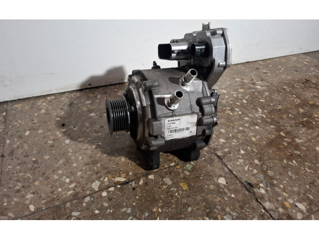 Генератор 31473906 Volvo V60