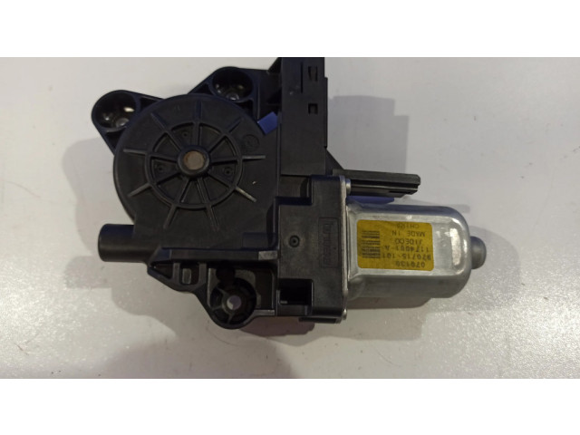 Задний двигатель механизма для подъема окон