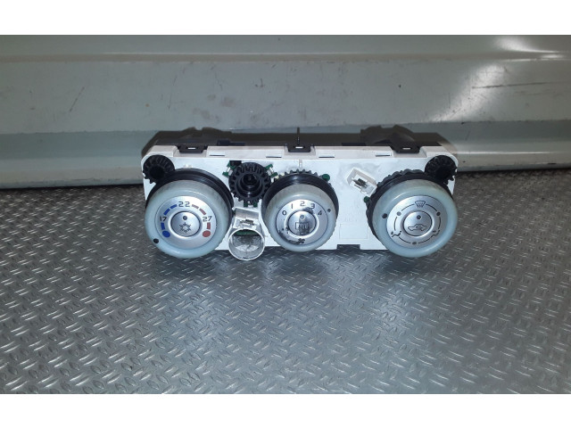Блок управления климат-контролем 69667301   Mitsubishi Colt
