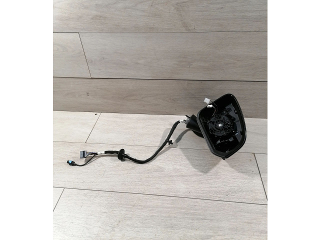 Зеркало электрическое Volvo XC40 - года