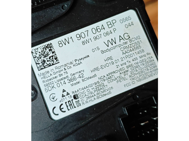 Модуль кузова 8W1907064BP, 5DK01436642 Audi e-tron