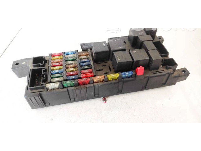 Блок предохранителей  8678449, 518787205   Volvo XC90    