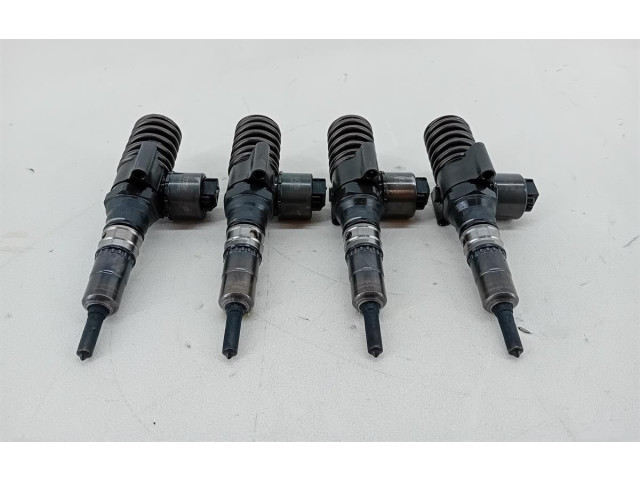 Форсунка 03G130073G Audi A3 S3 8P BKD