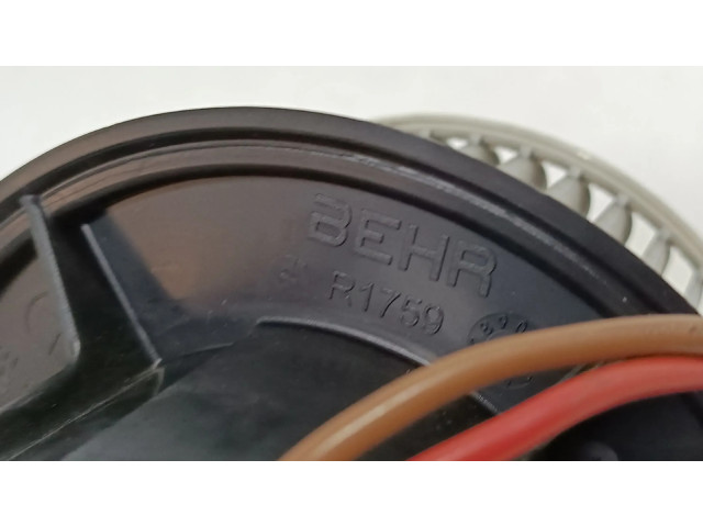 Вентилятор печки    R1759   Mercedes-Benz E W212