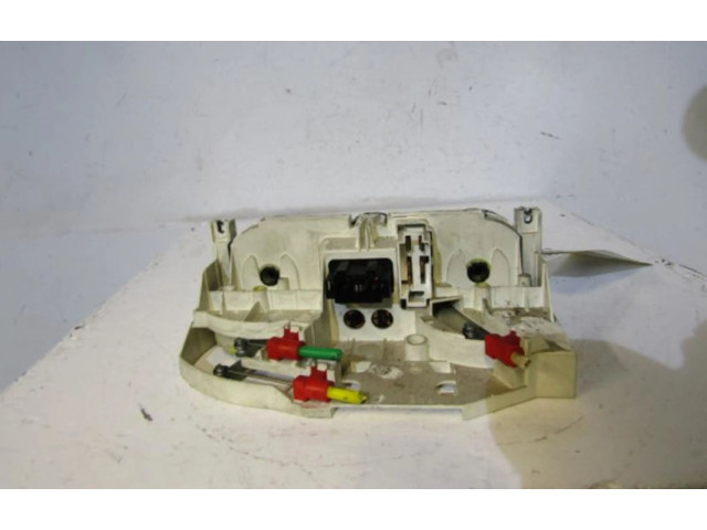 Блок управления климат-контролем 1U0820045A Skoda Octavia Mk1 (1U)