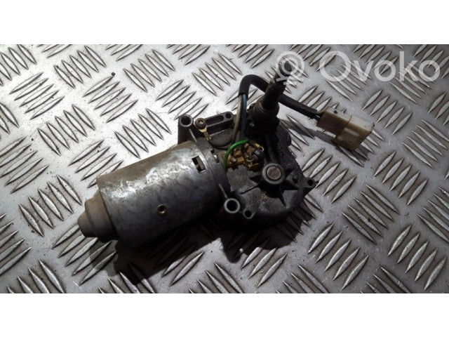 Моторчик заднего дворника 0390216749    Renault Clio I