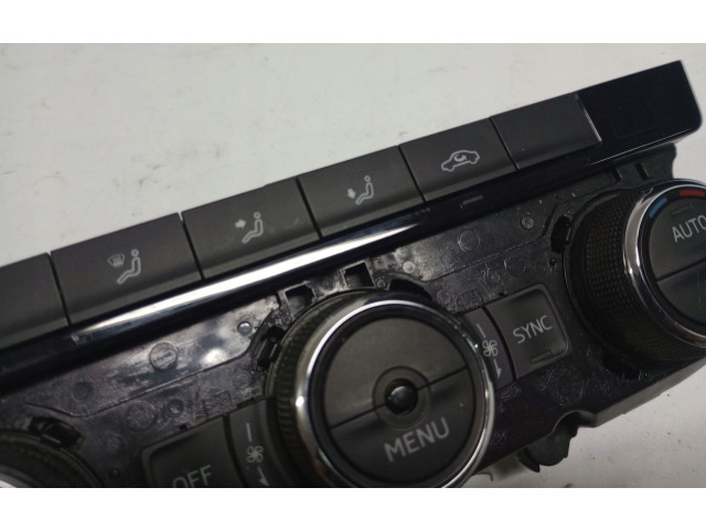 Блок управления климат-контролем 5E0907044AB Skoda Octavia Mk3 (5E)