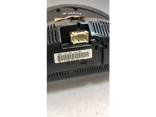 Přístrojová deska Mercedes-Benz CLK A209 C209 2004 A2095404211, A2095404211