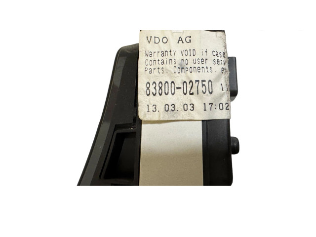 Přístrojová deska Toyota Corolla E110 2001 8380002750